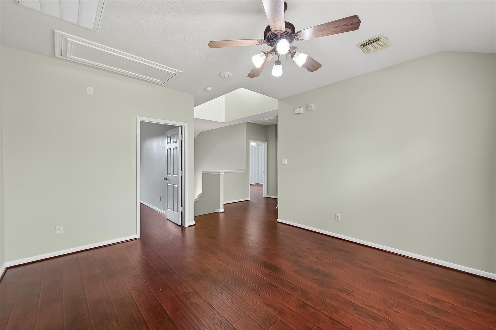 16642 Chinn Ridge Lane Property Photo 13