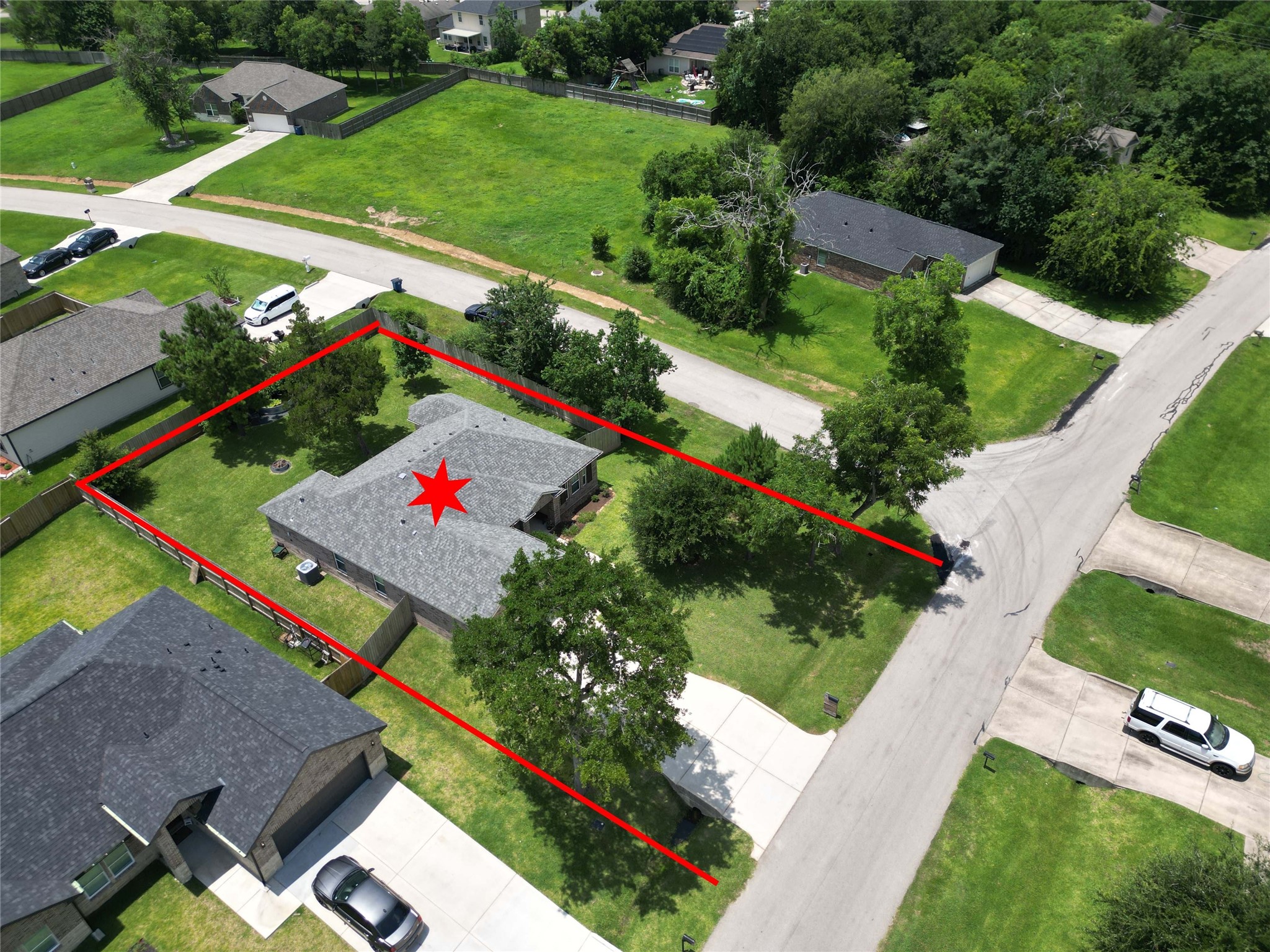 13099 Greenbriar Property Photo 3