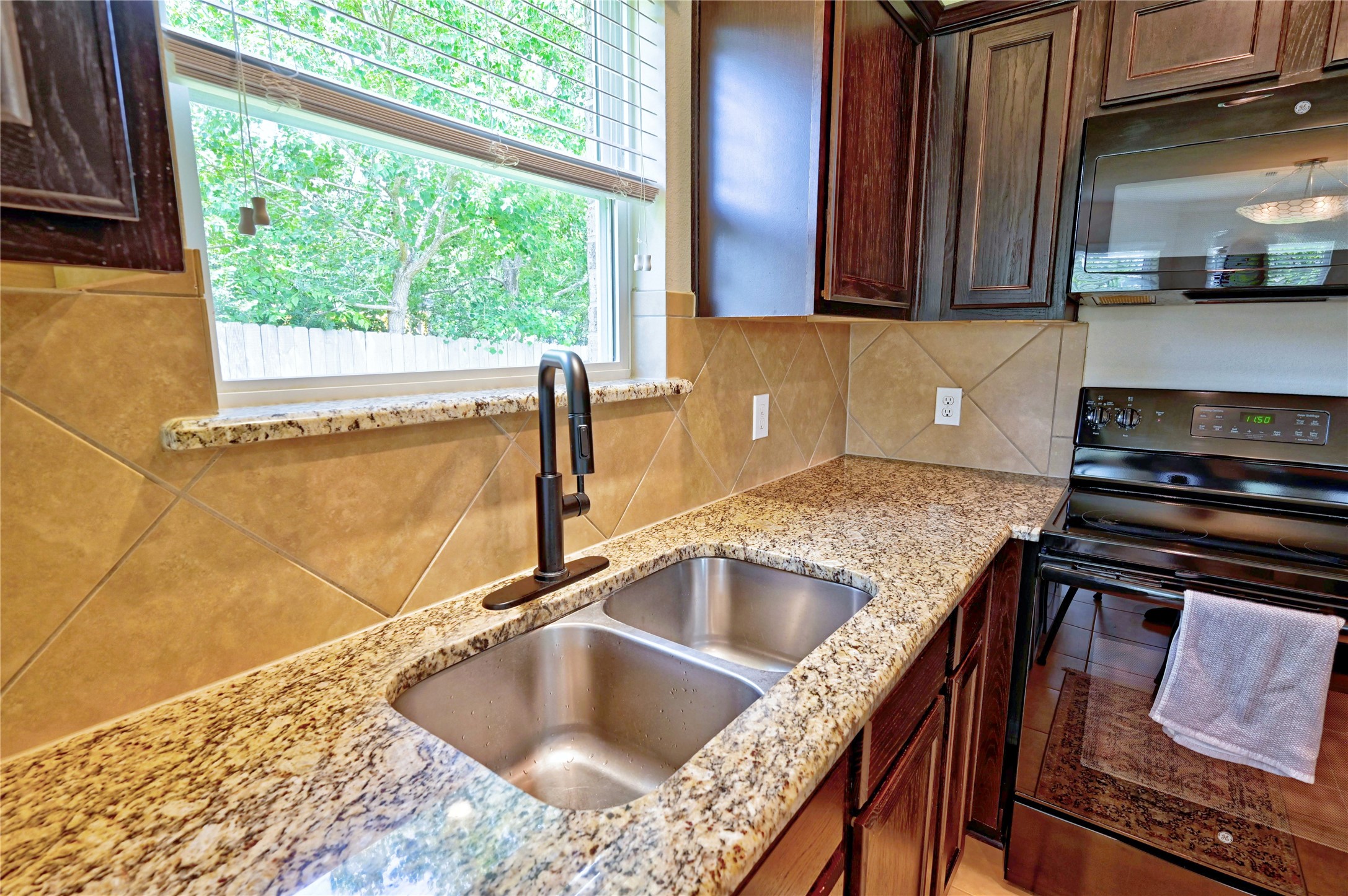 13099 Greenbriar Property Photo 26