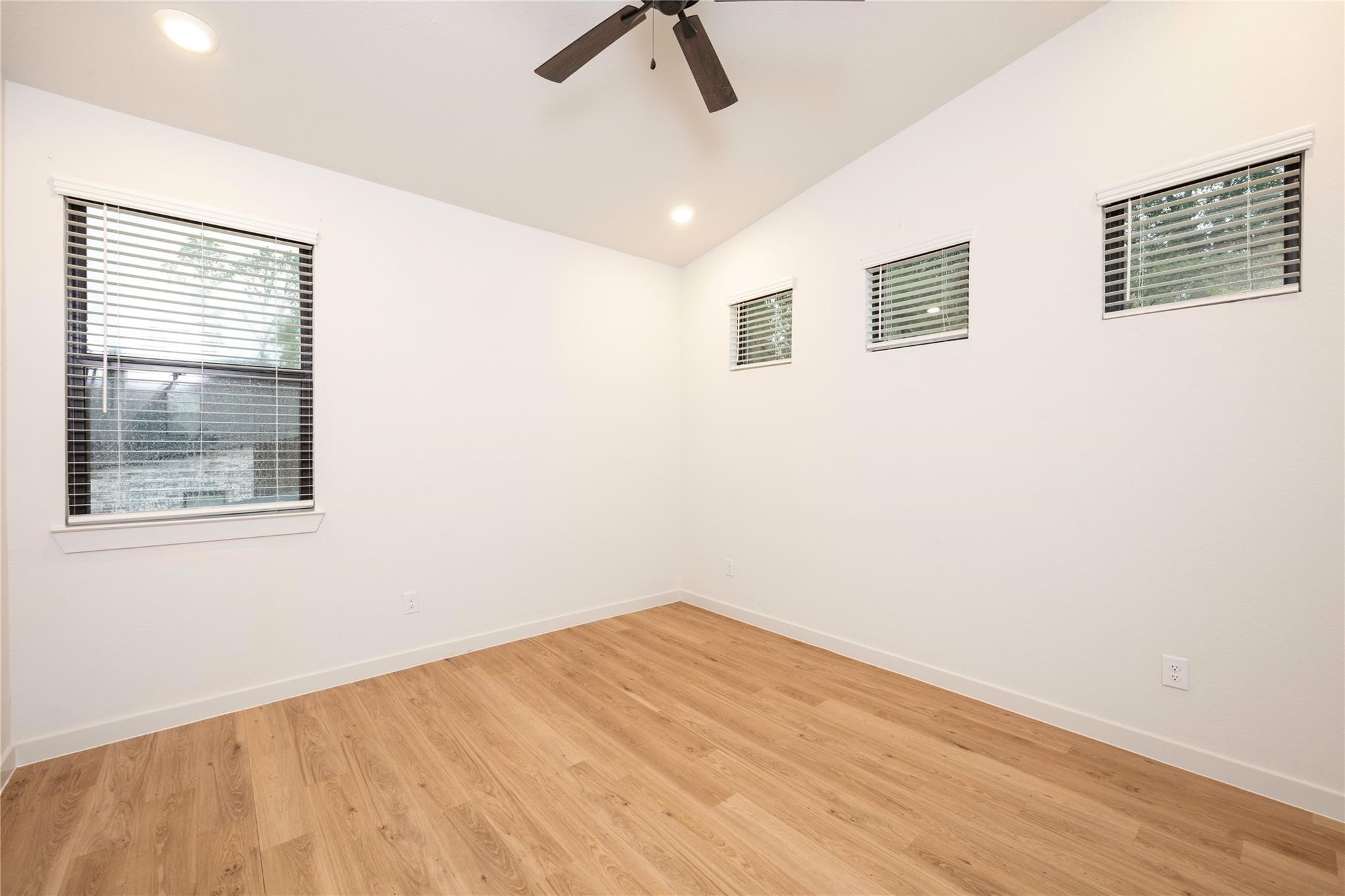 2515 Appian Way A Property Photo 18
