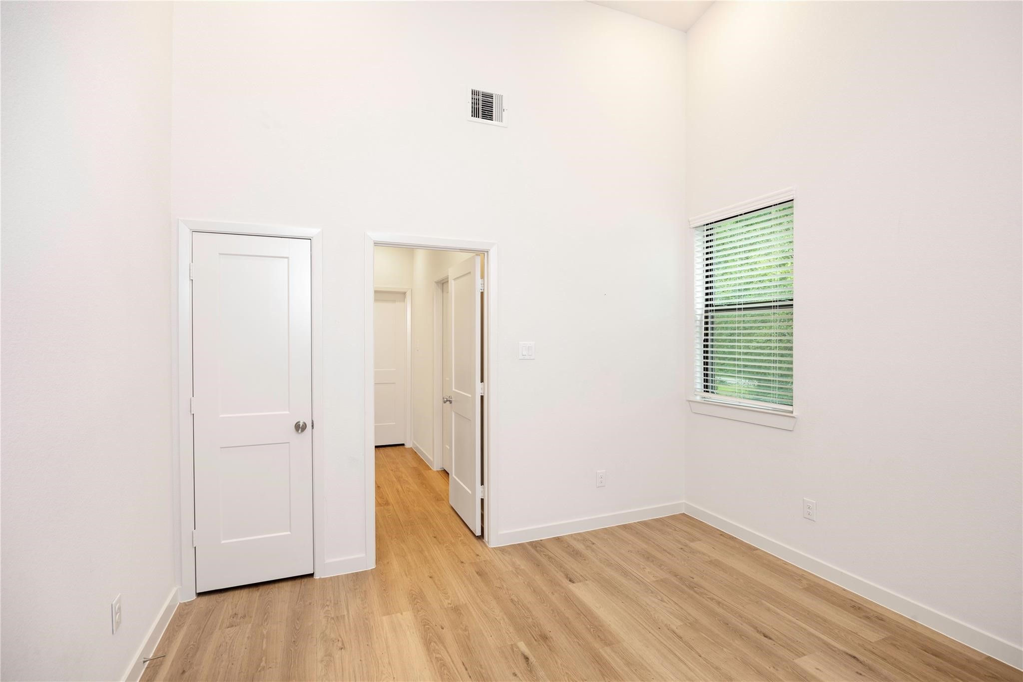 2515 Appian Way A Property Photo 23