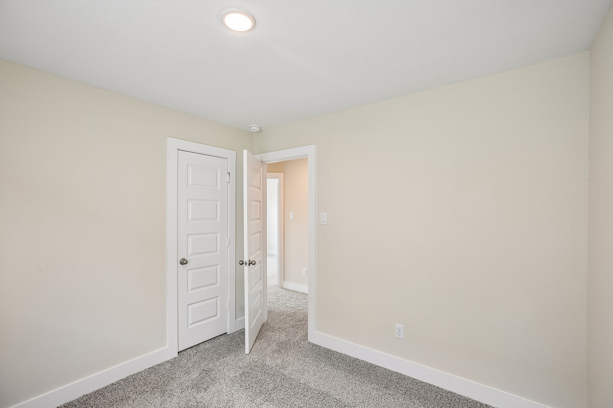 3009 La Rambla Drive Property Photo 18