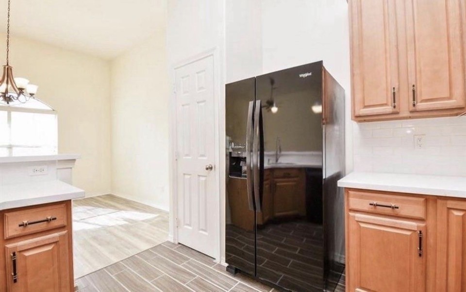 12755 Mill Ridge Dr 905 Property Photo 12