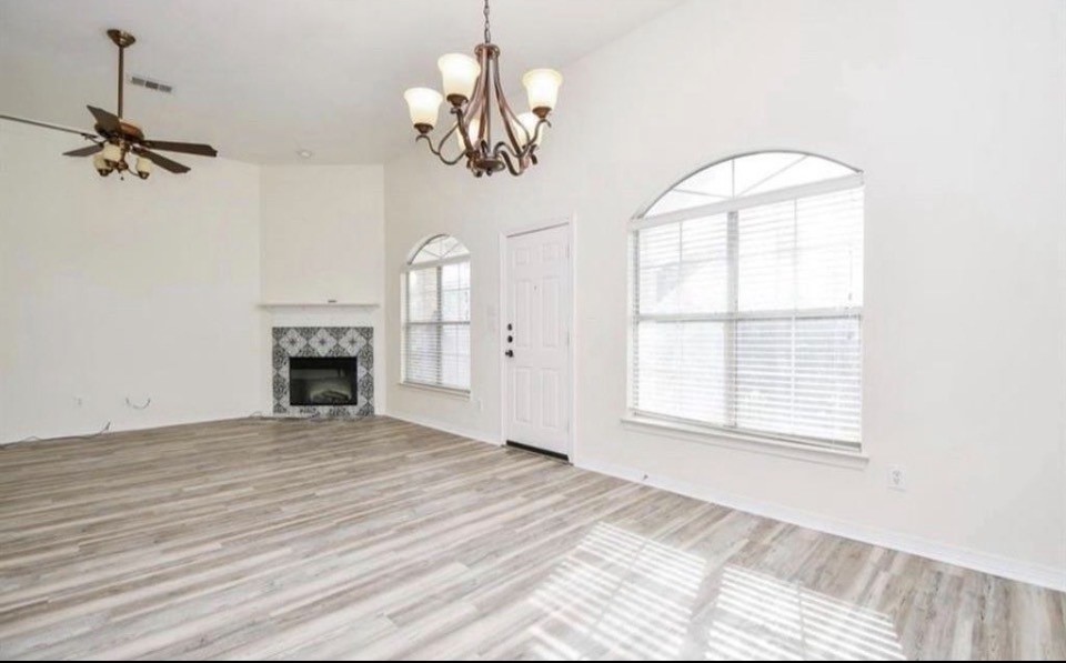 12755 Mill Ridge Dr 905 Property Photo 14