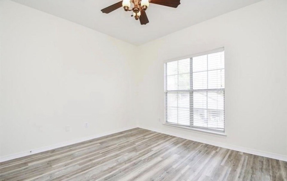 12755 Mill Ridge Dr 905 Property Photo 28