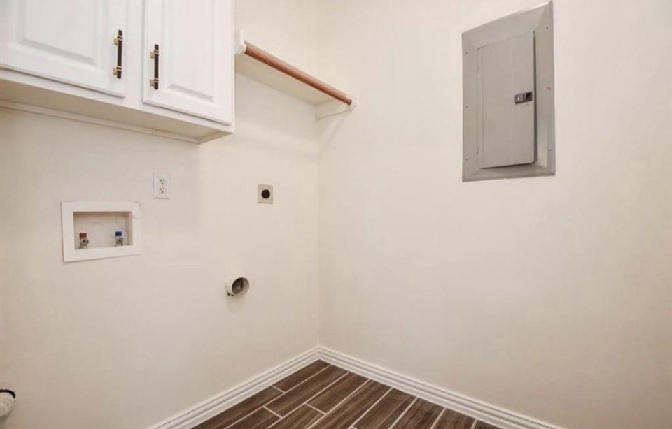 12755 Mill Ridge Dr 905 Property Photo 32