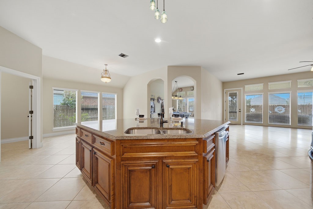 527 Jordan Creek Court Property Photo 19