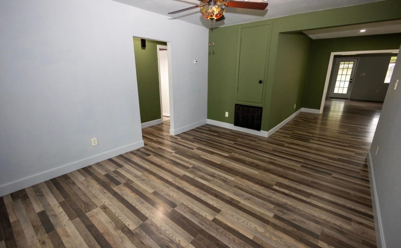 3226 Abbey Field Lane Property Photo 5