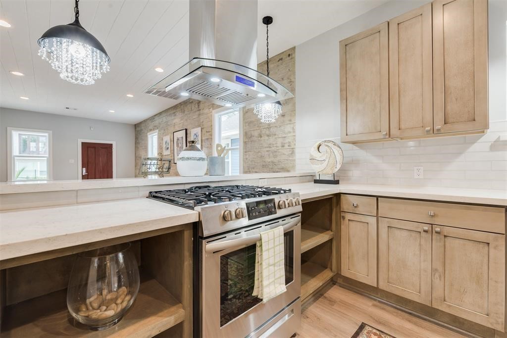 1209 Summer Street Property Photo 10