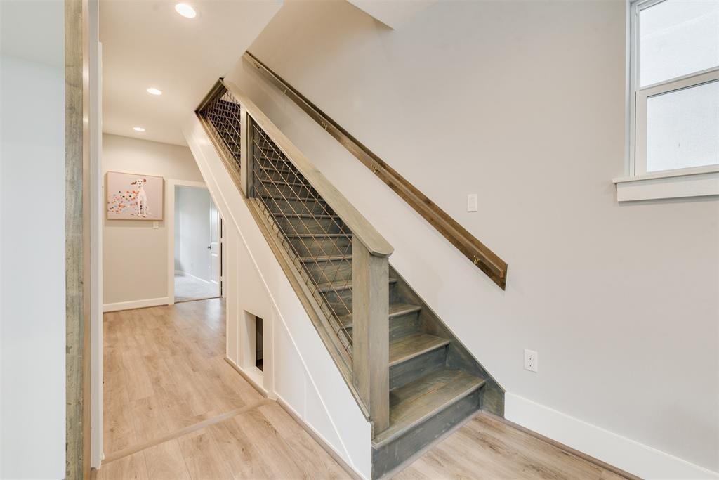 1209 Summer Street Property Photo 13