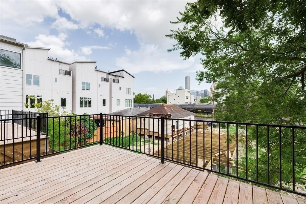 1209 Summer Street Property Photo 28
