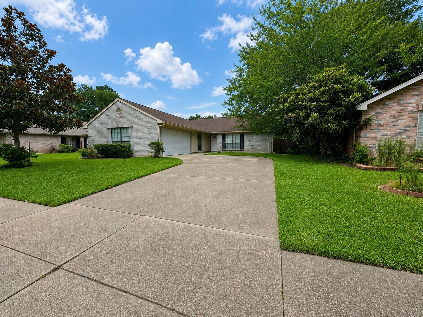 22722 Hawkwood Drive Property Photo 1