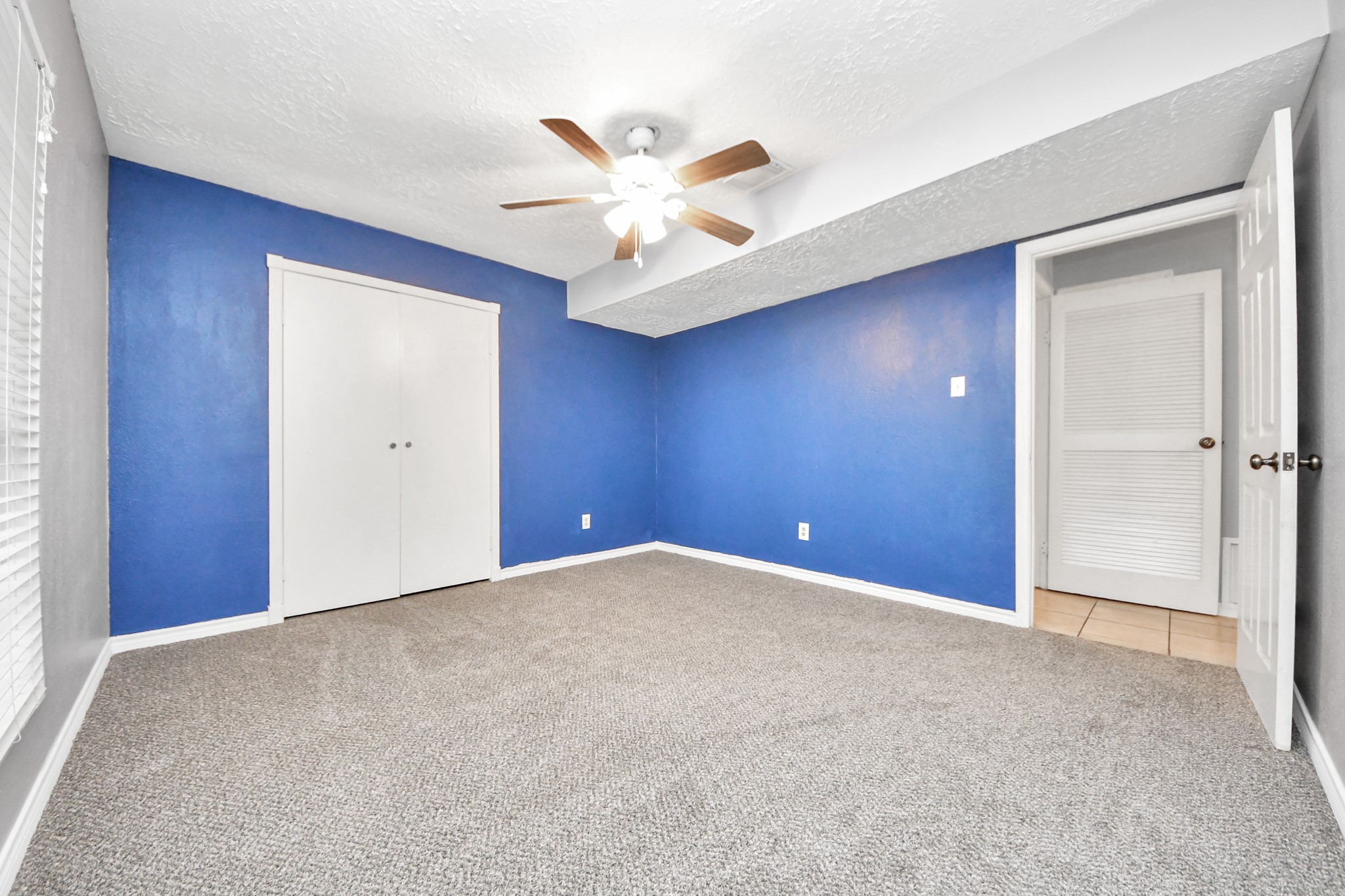5409 Stone Creek Drive Property Photo 12