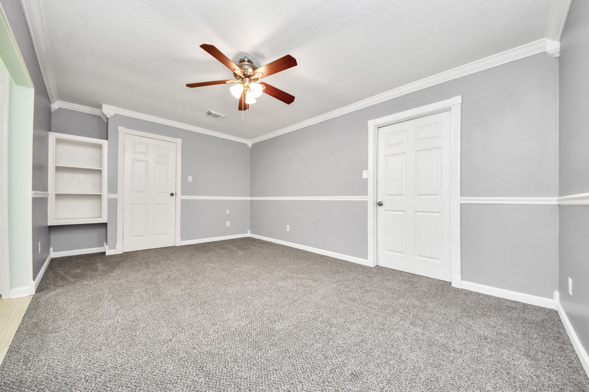5409 Stone Creek Drive Property Photo 15