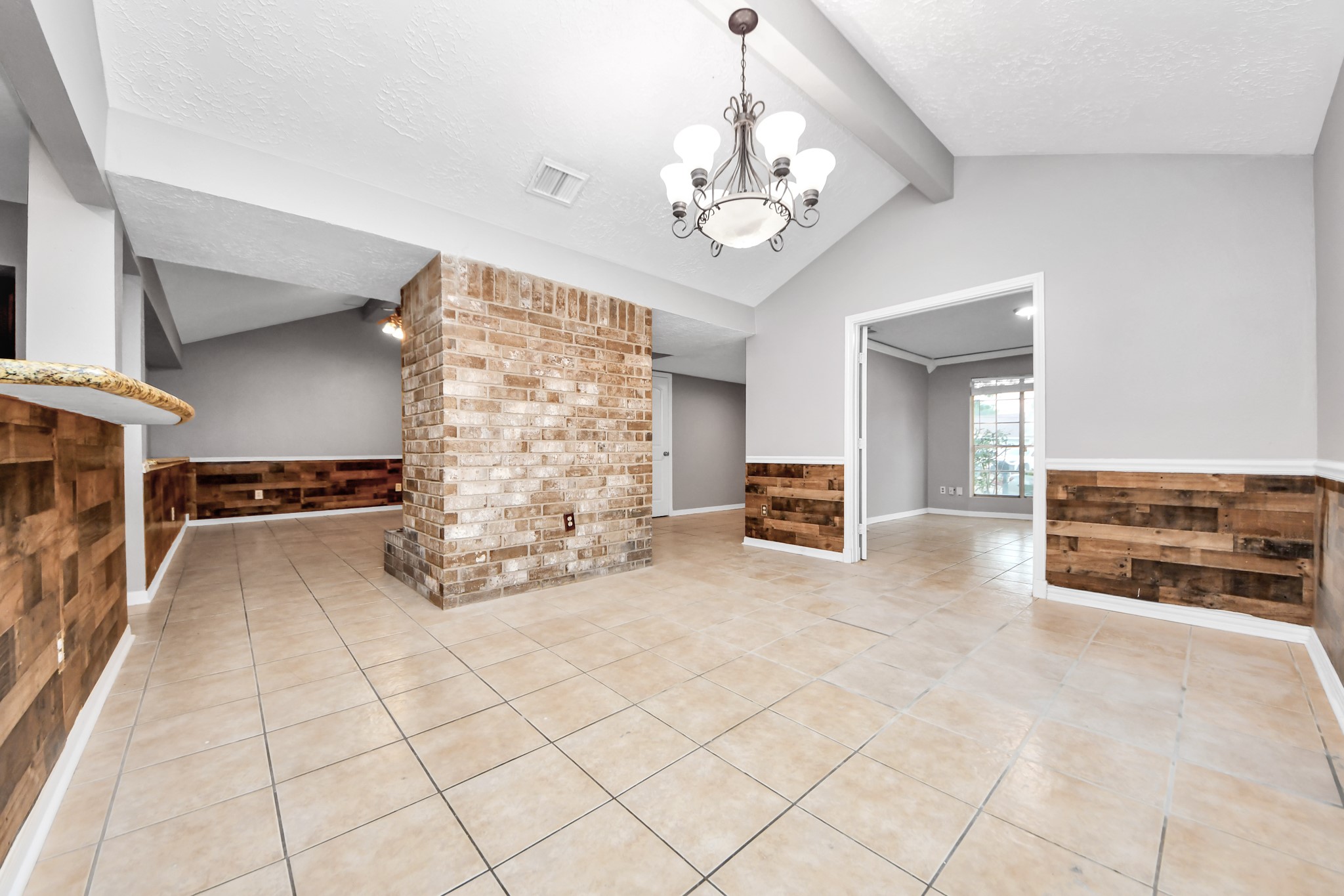5409 Stone Creek Drive Property Photo 20
