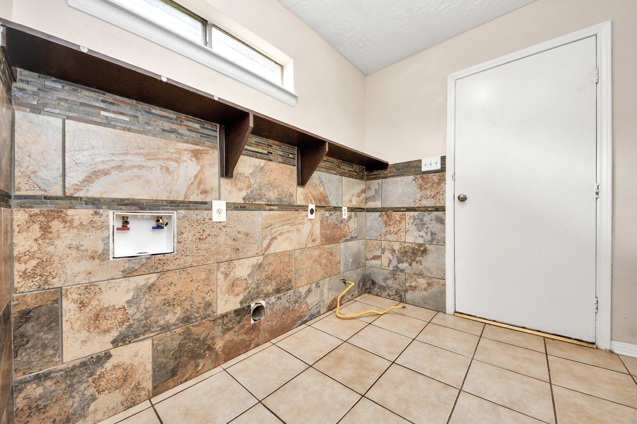5409 Stone Creek Drive Property Photo 22