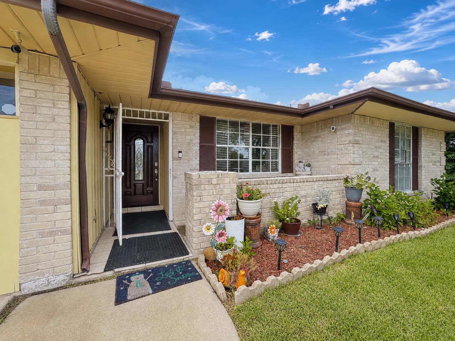 12711 Cooperstown Drive Property Photo 2