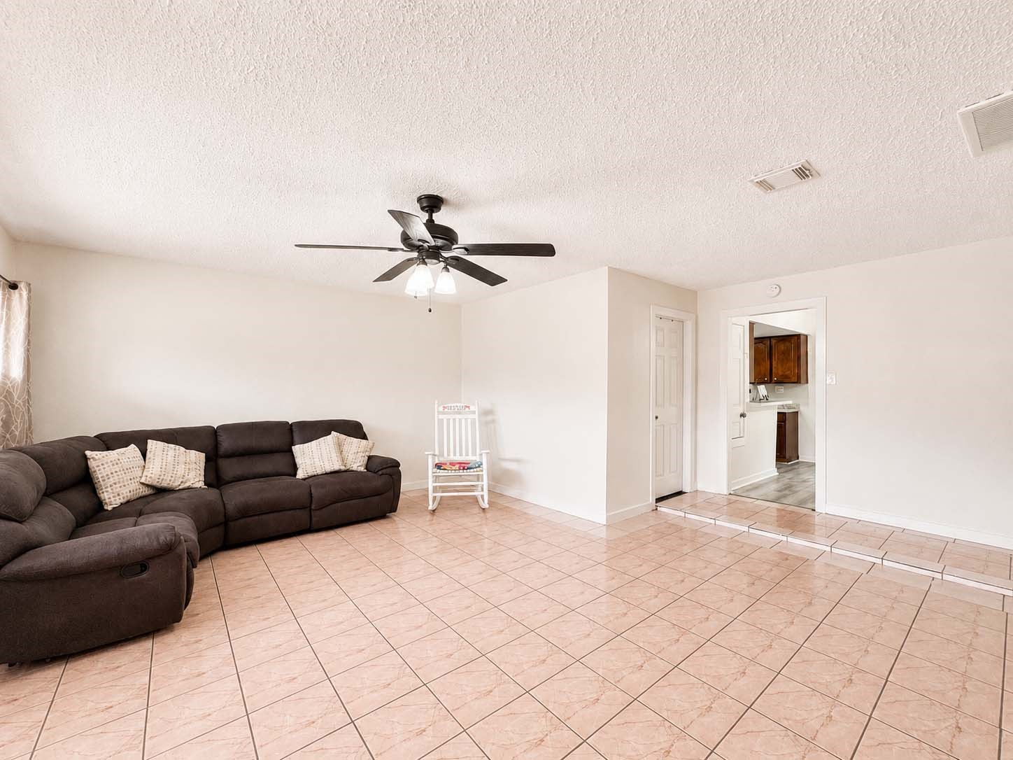 12711 Cooperstown Drive Property Photo 6