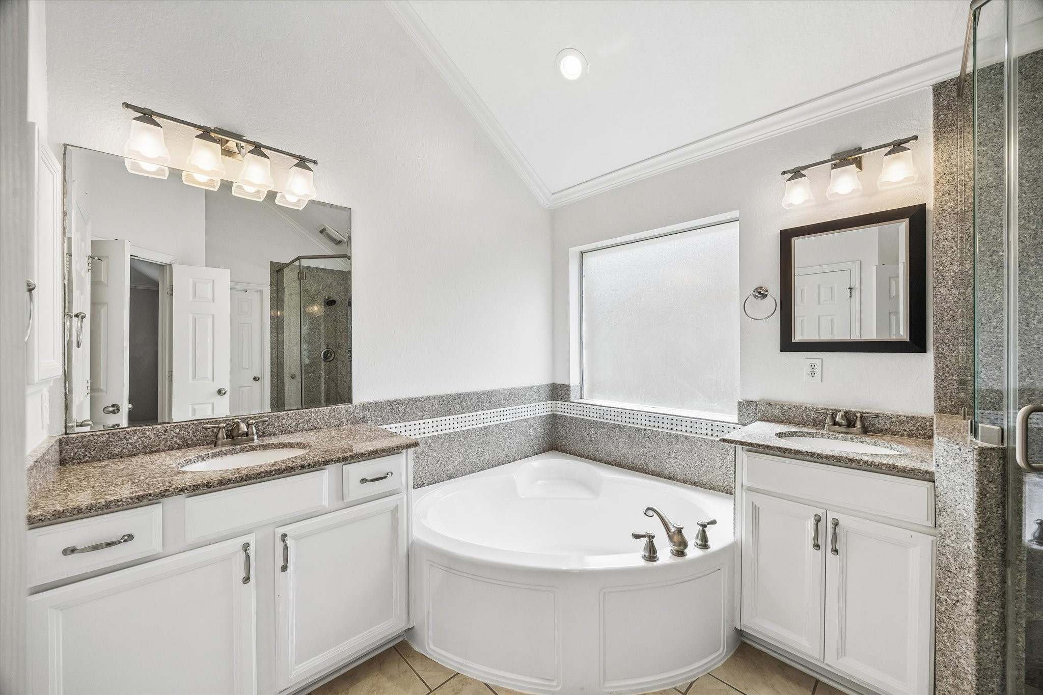 7715 Bayou Green Lane Property Photo 17