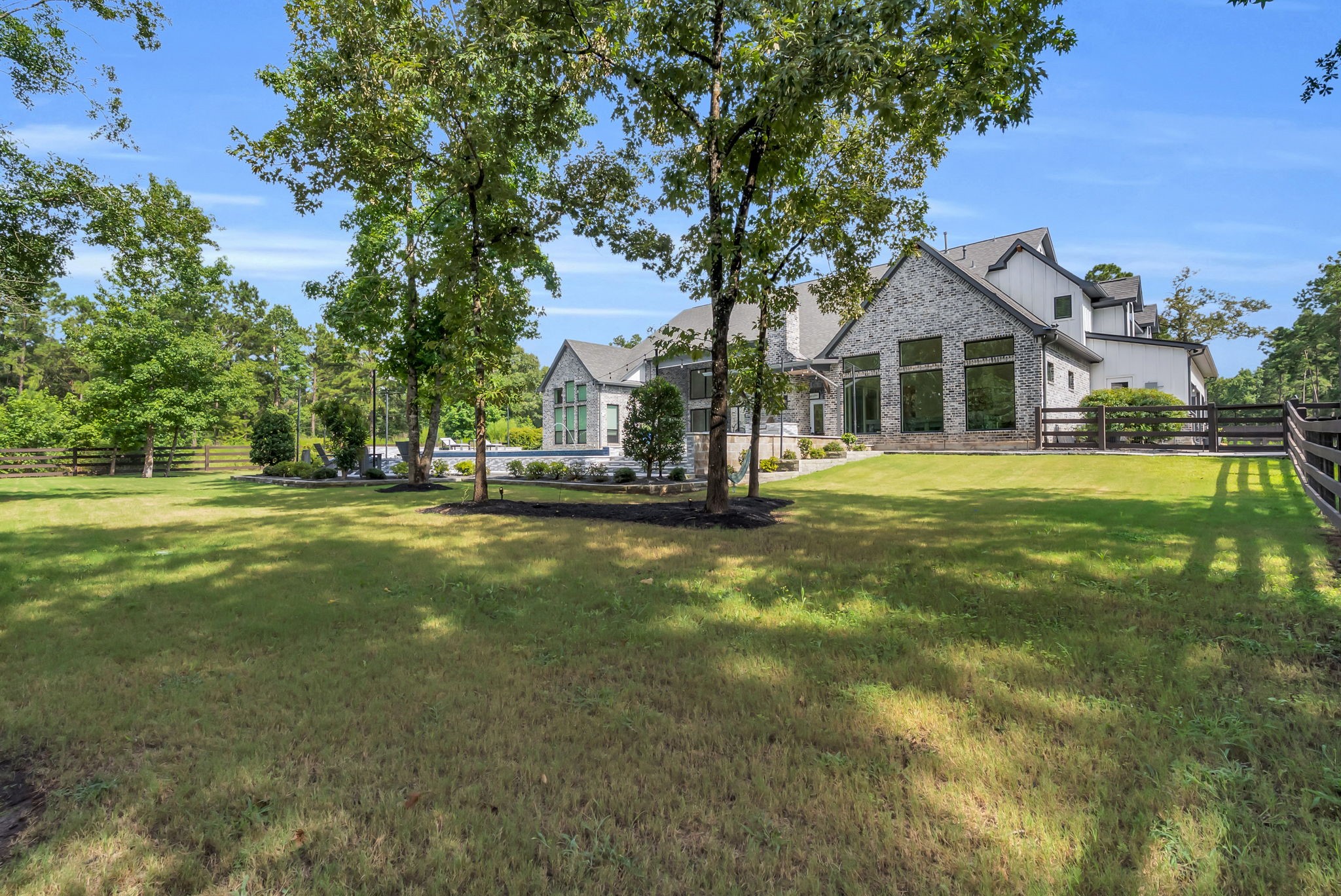 7190 Morningbrook Drive Property Photo 42