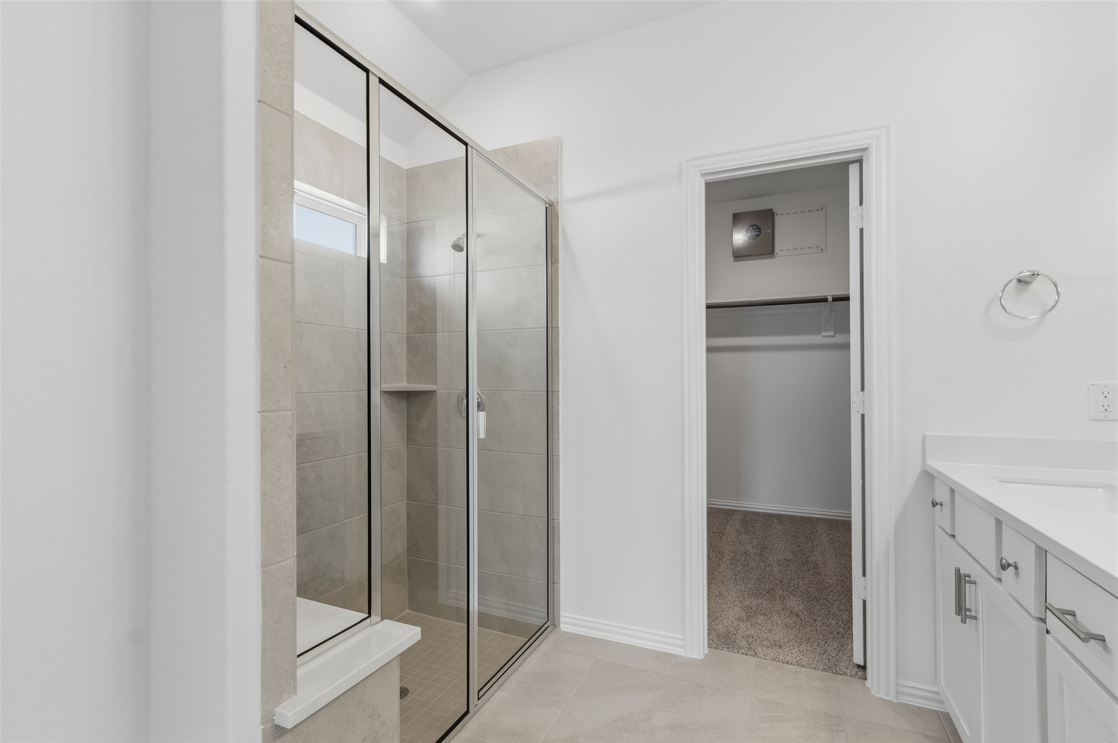 22214 Nissi Beach Drive Property Photo 17