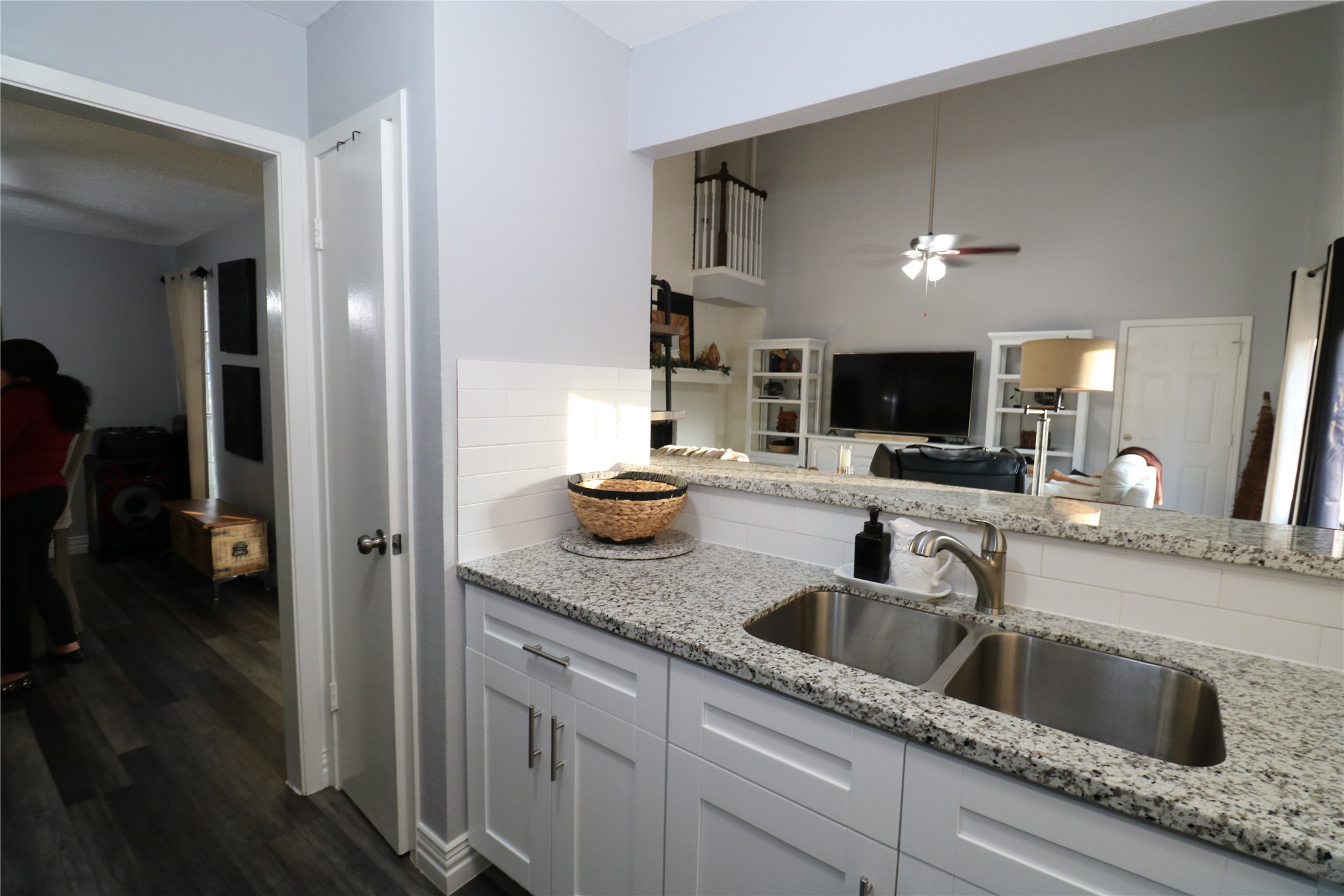 25107 Spring Creek Drive Property Photo 17