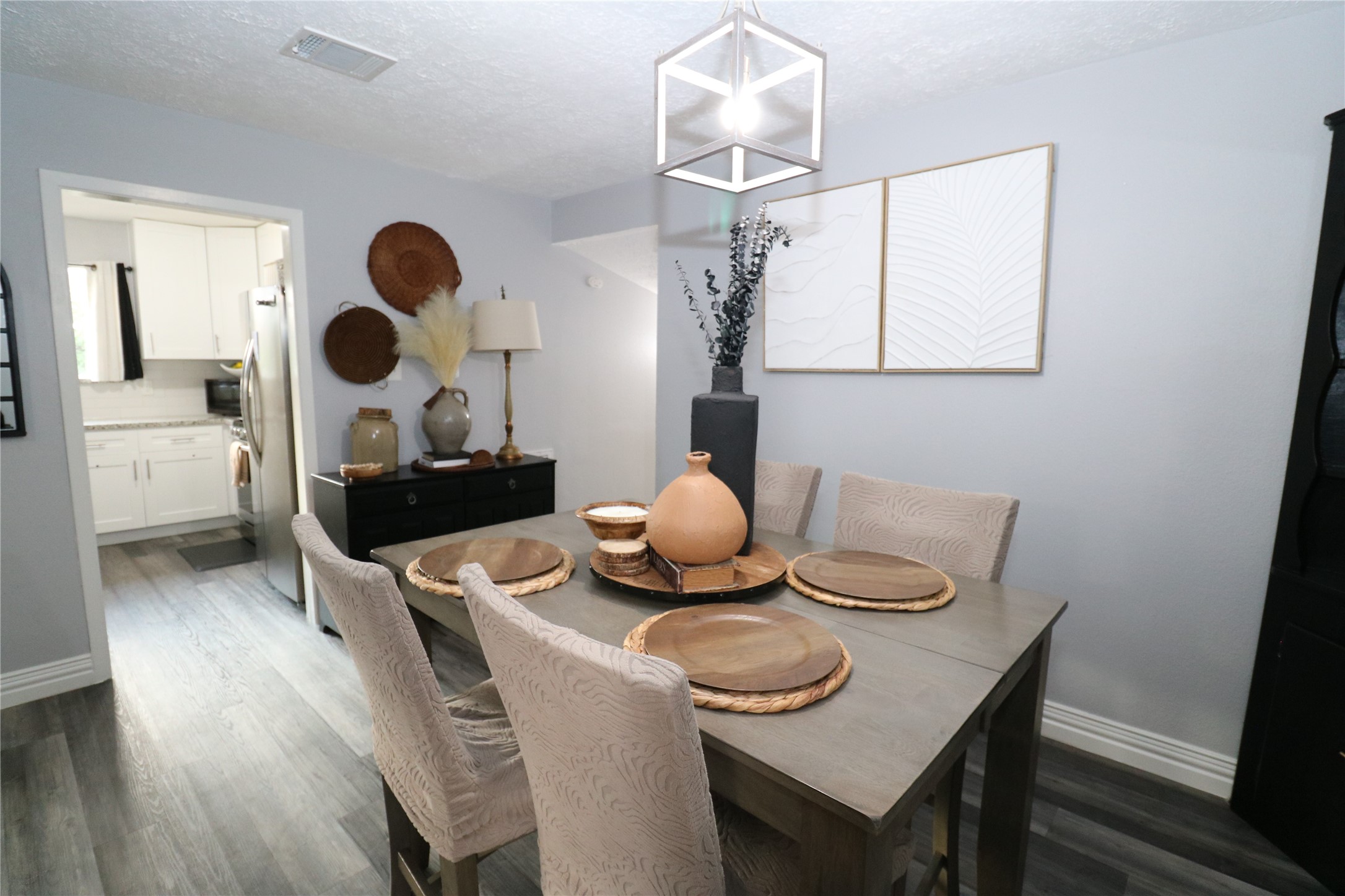 25107 Spring Creek Drive Property Photo 18