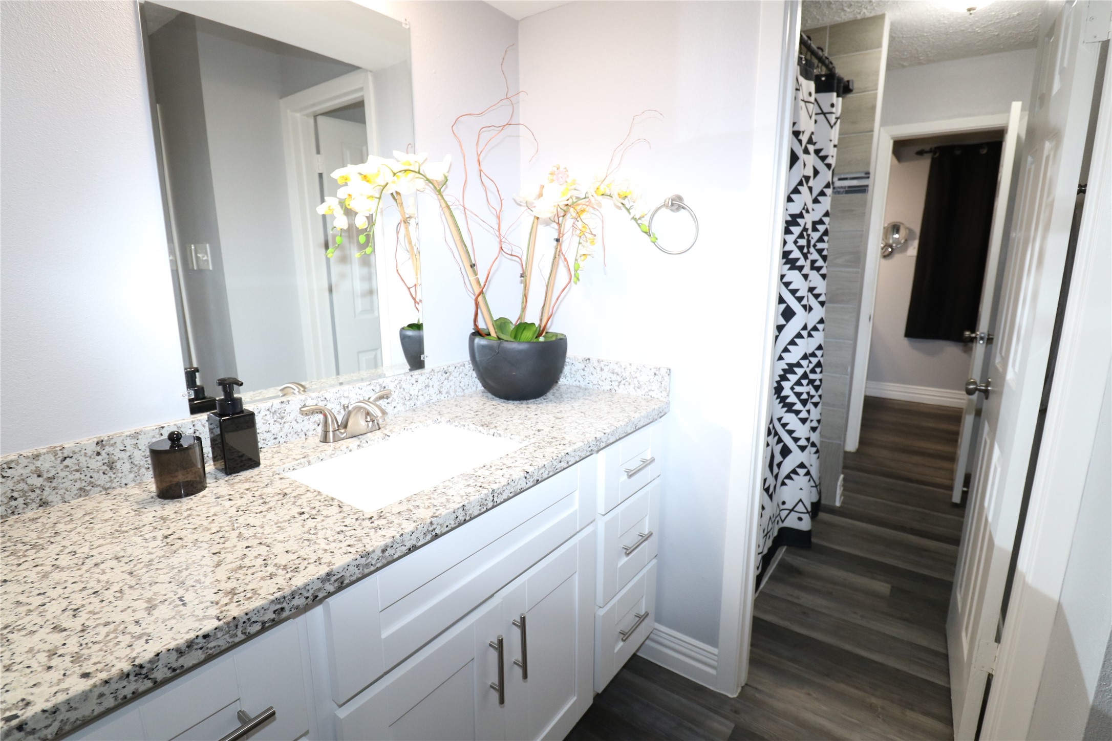 25107 Spring Creek Drive Property Photo 20