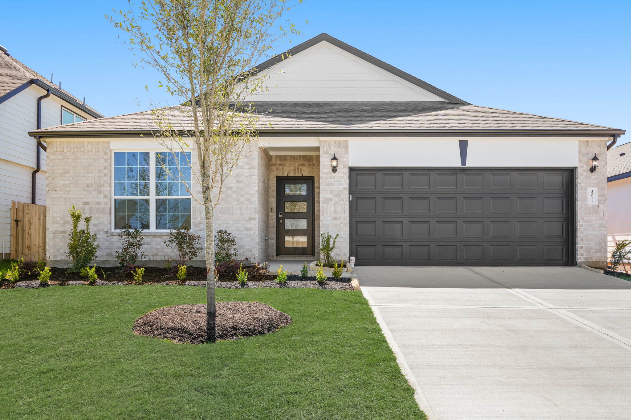 3017 Mistflower Trail Property Photo 1