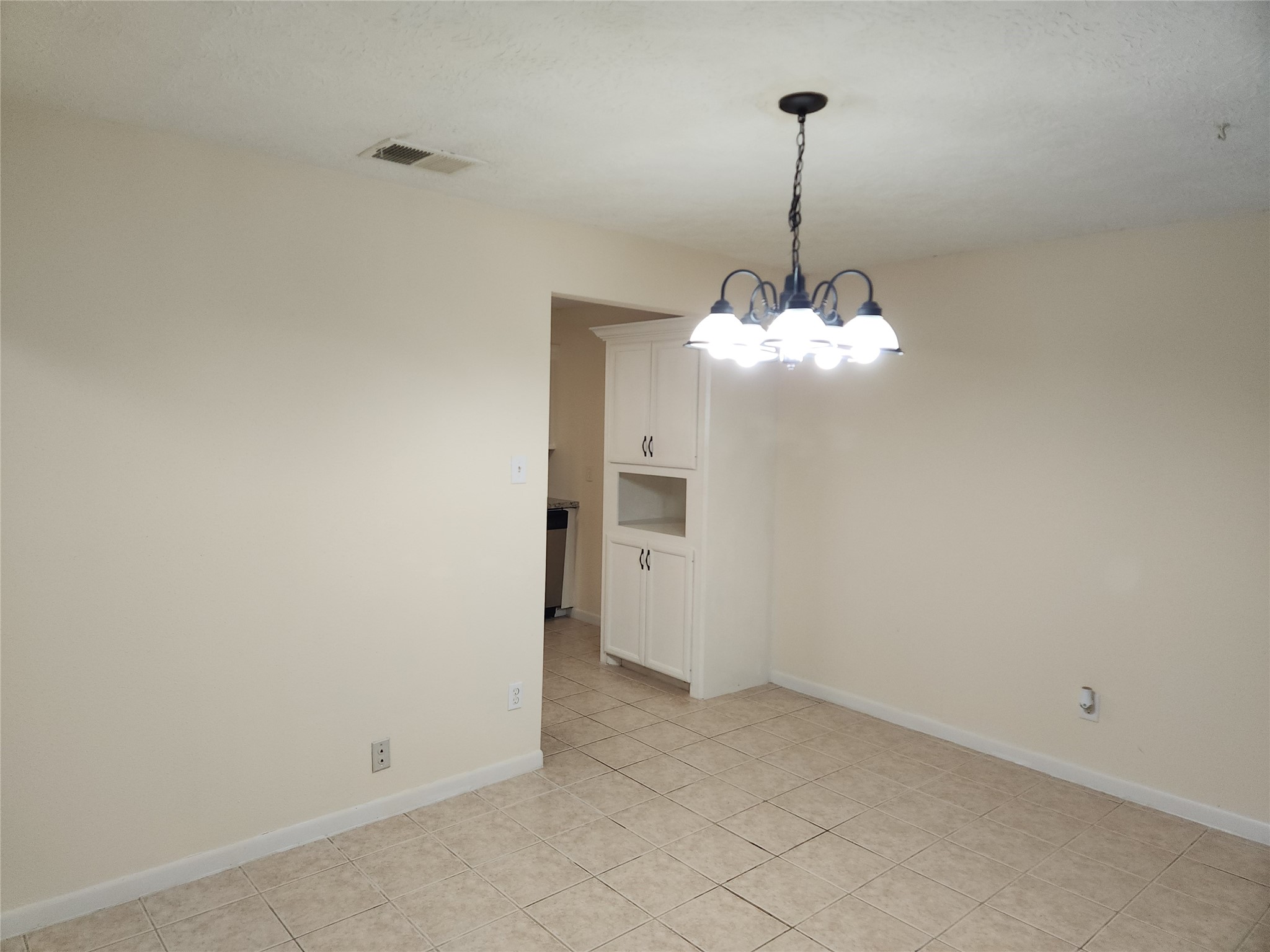 3315 Ashwyne Court Property Photo 5