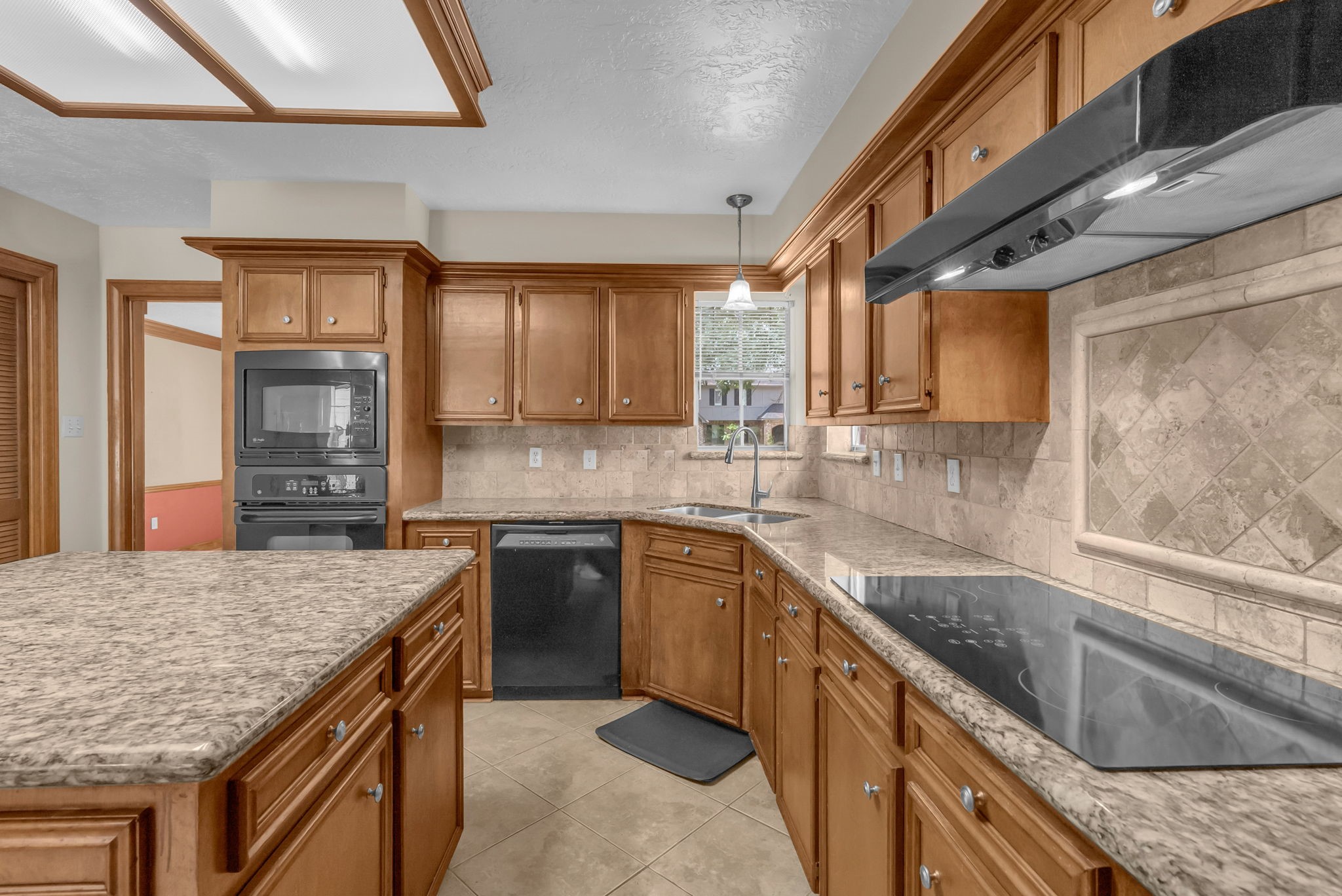 8111 Northbridge Drive Property Photo 13