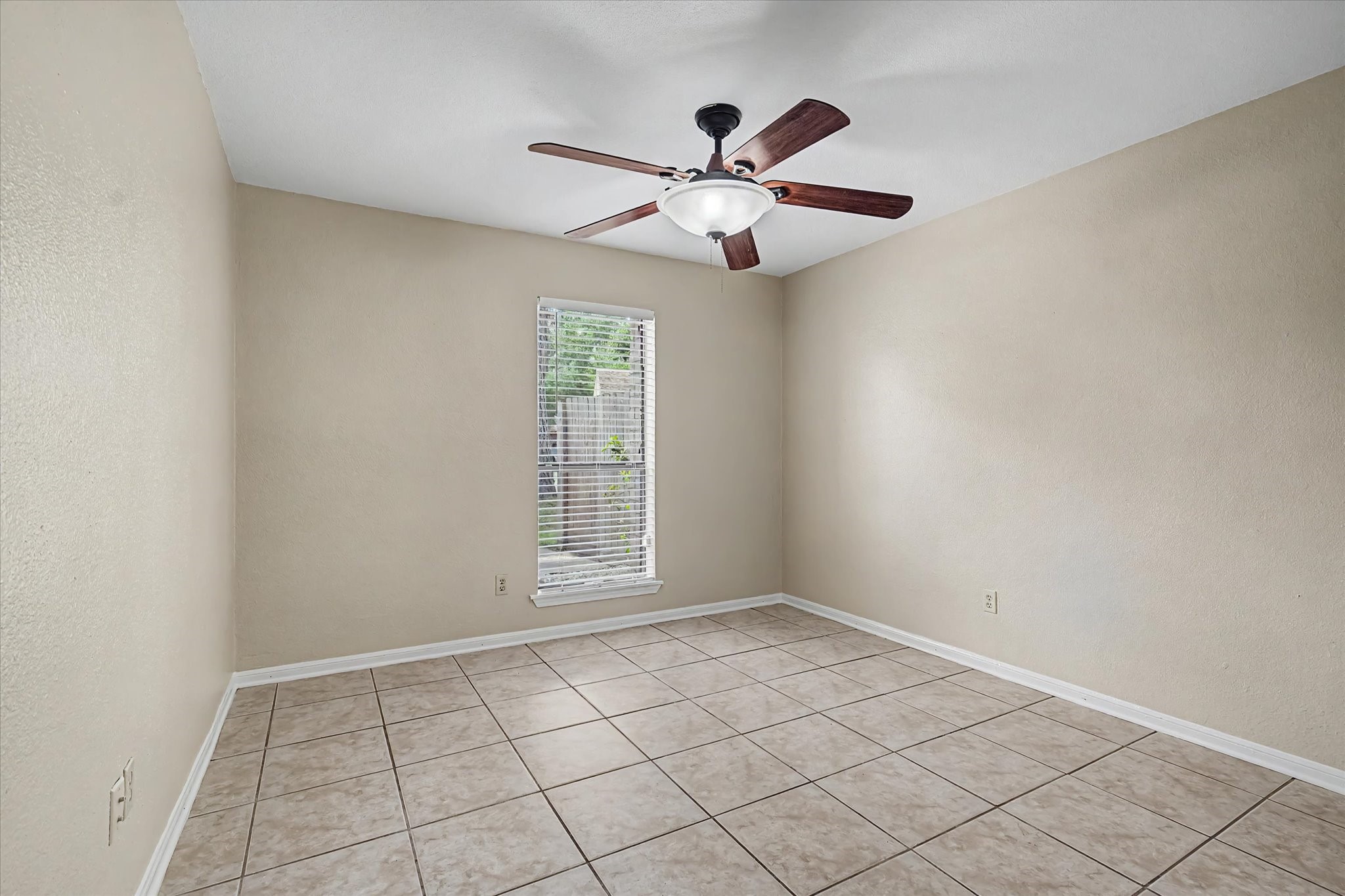 7315 Foxside Lane Property Photo 26