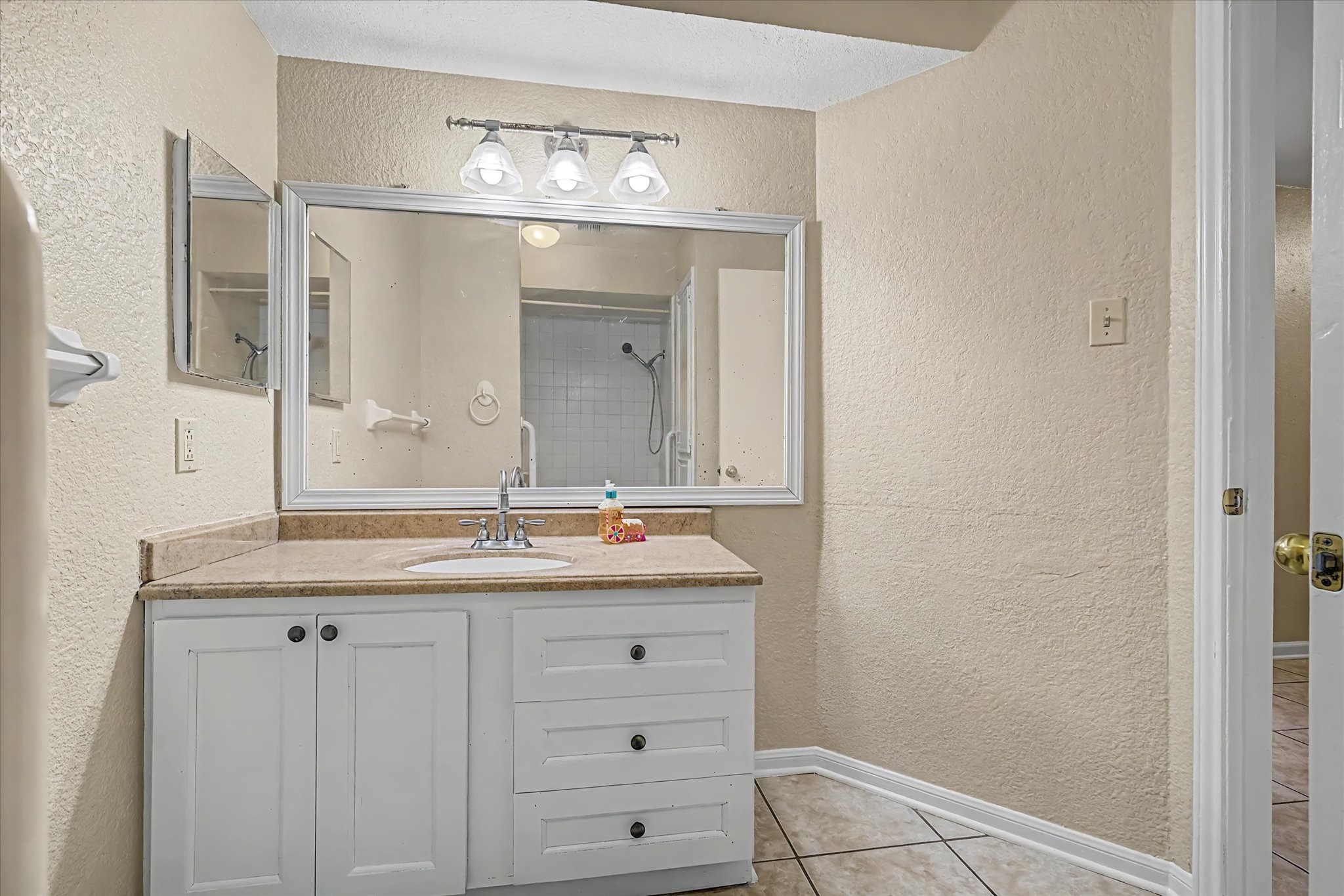 7315 Foxside Lane Property Photo 34