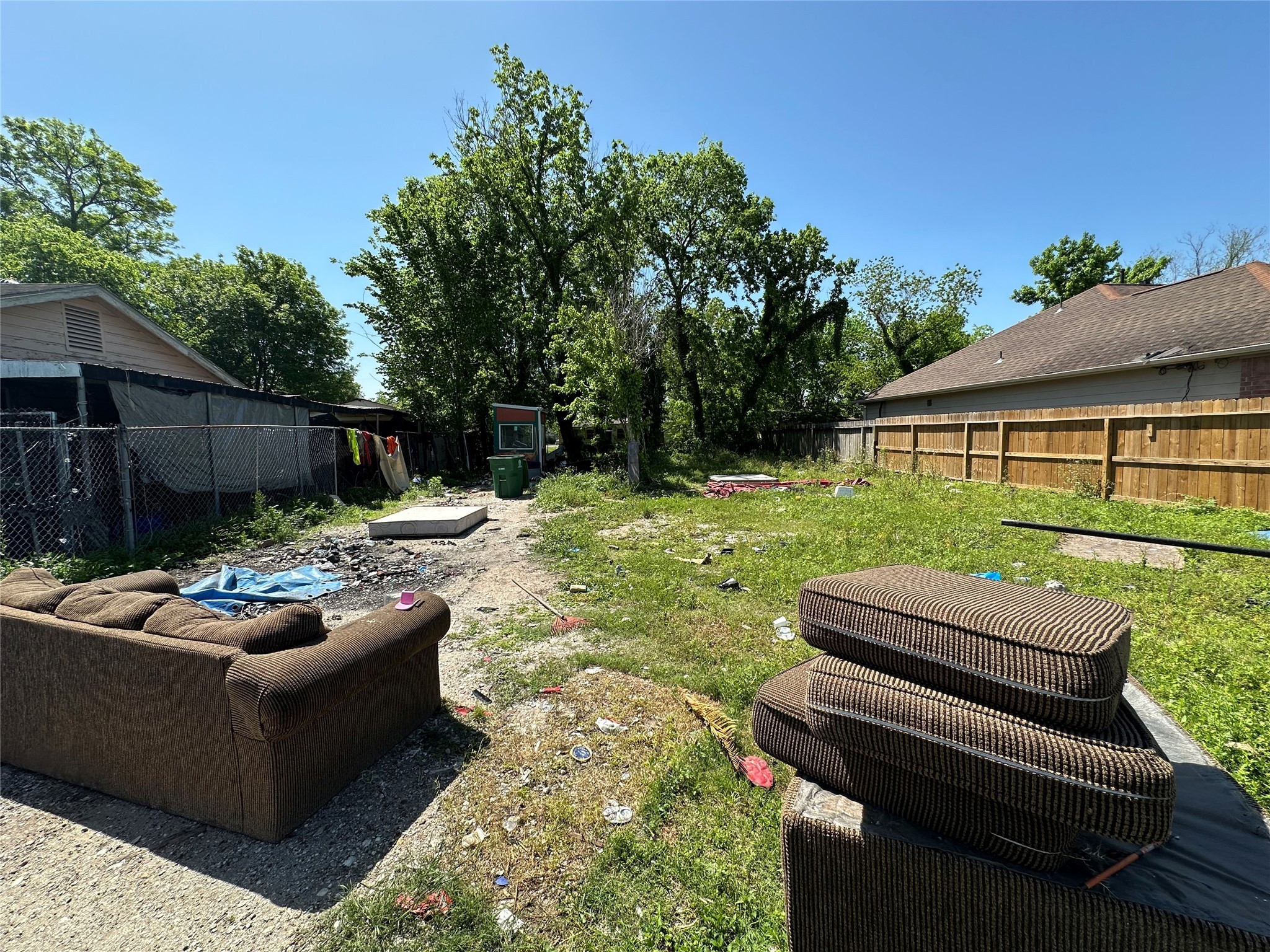 3916 Galesburg Street Property Photo 5