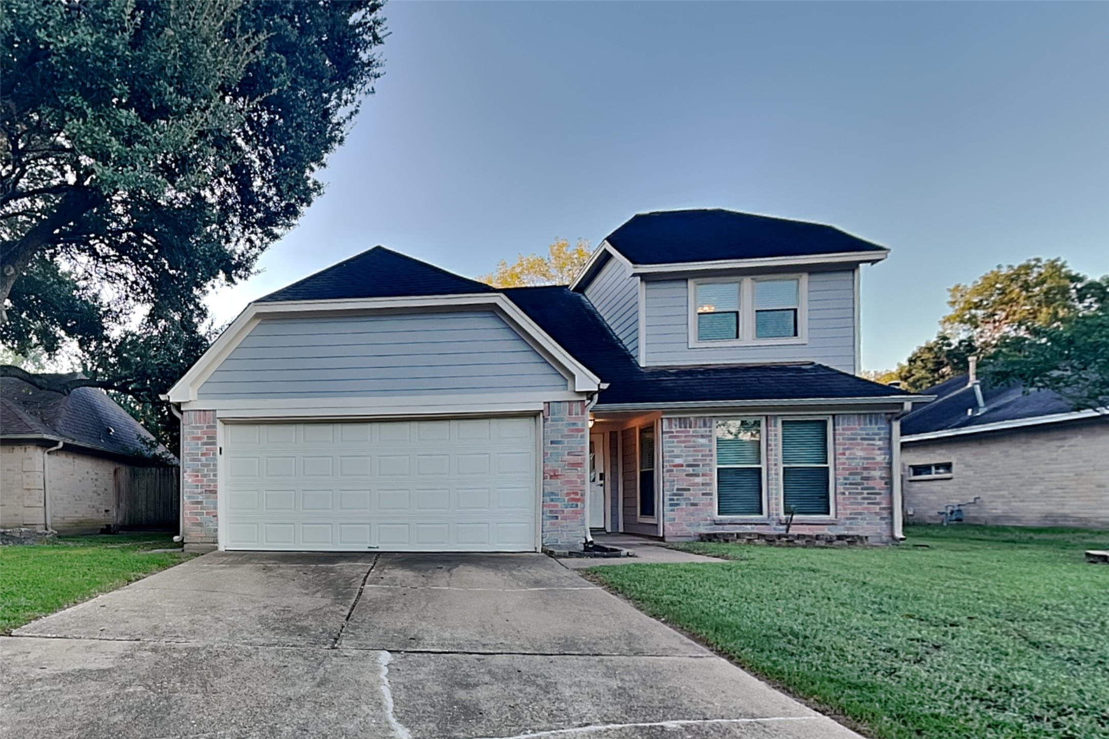15219 Cabots Landing Drive Property Photo 1