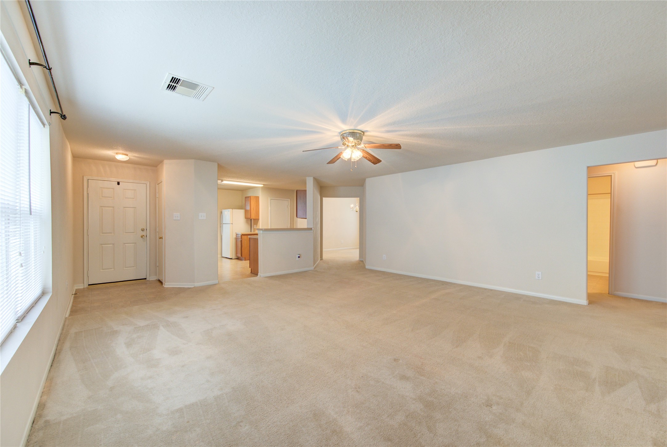 3639 Barkers Crossing Avenue Property Photo 7