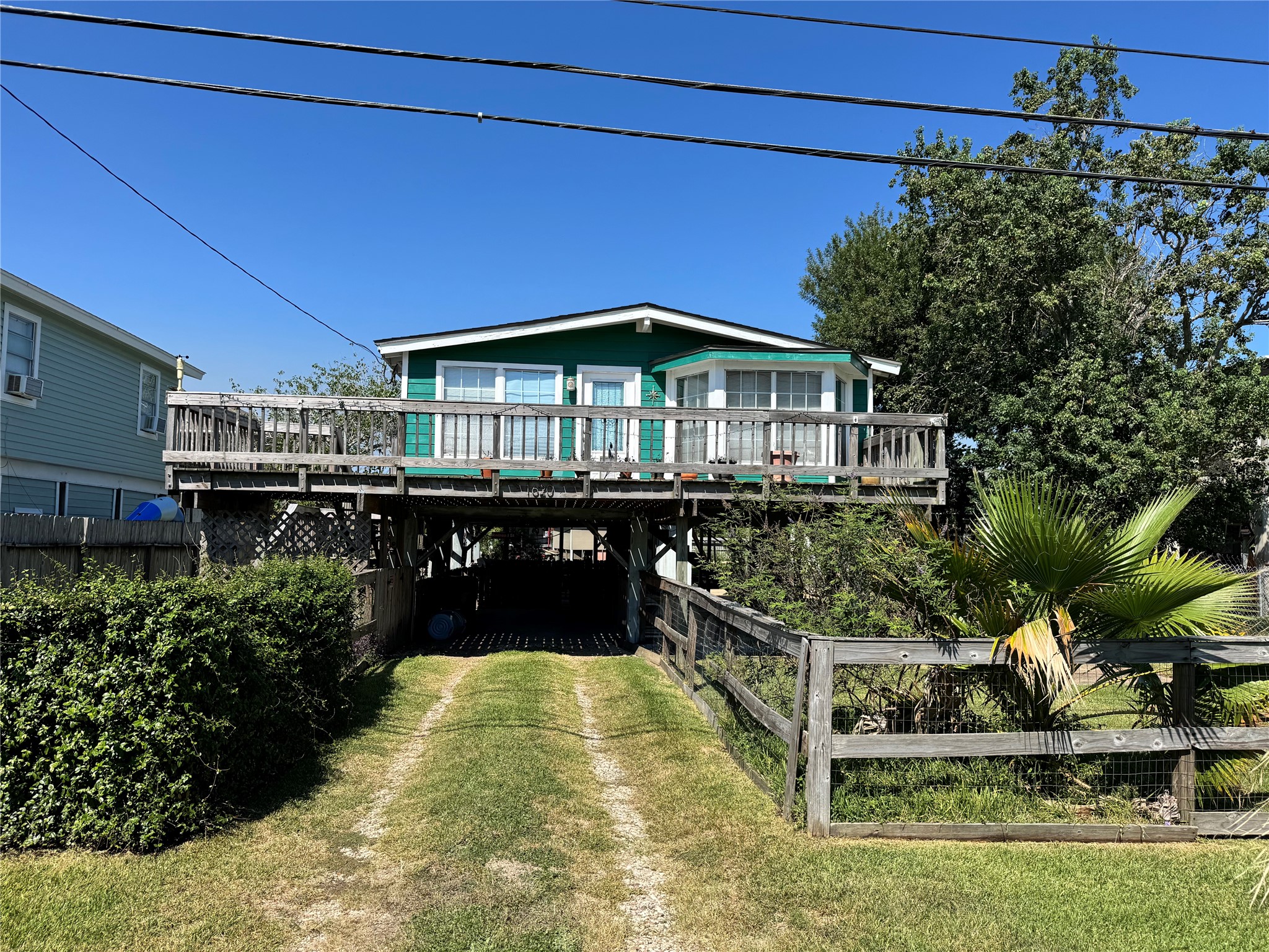 1620 Dick Bay Drive Property Photo 1