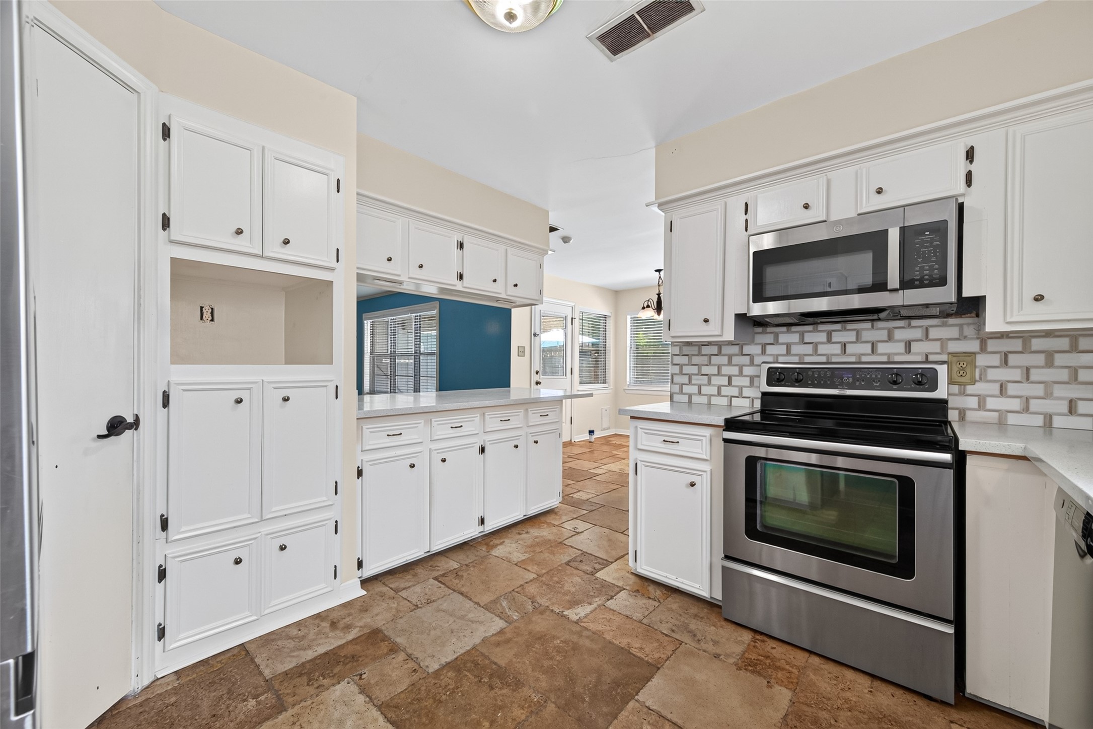 25506 Many Oak Drive Property Photo 15