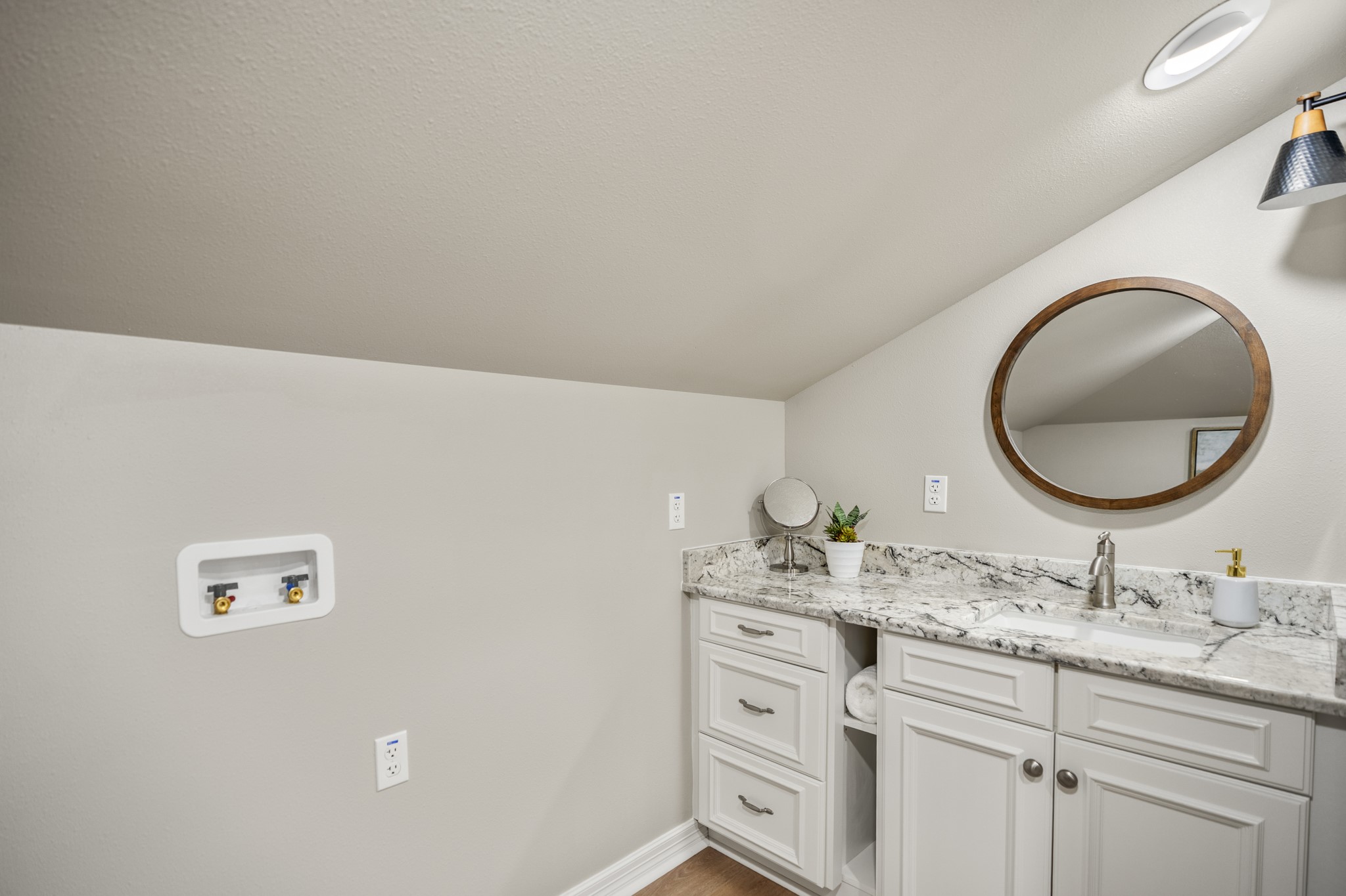9239 Lake Conroe Drive Property Photo 15