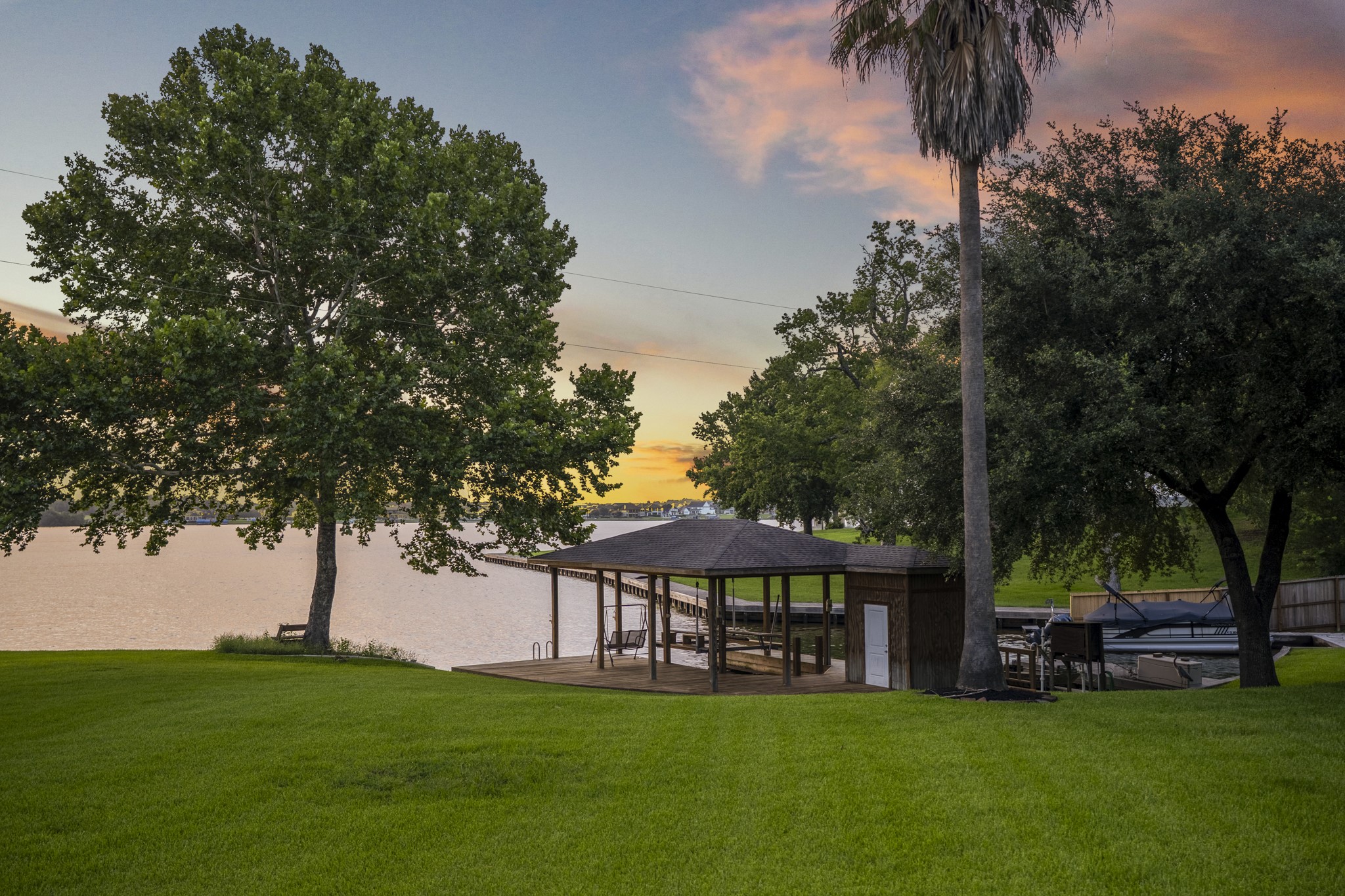 9239 Lake Conroe Drive Property Photo 24