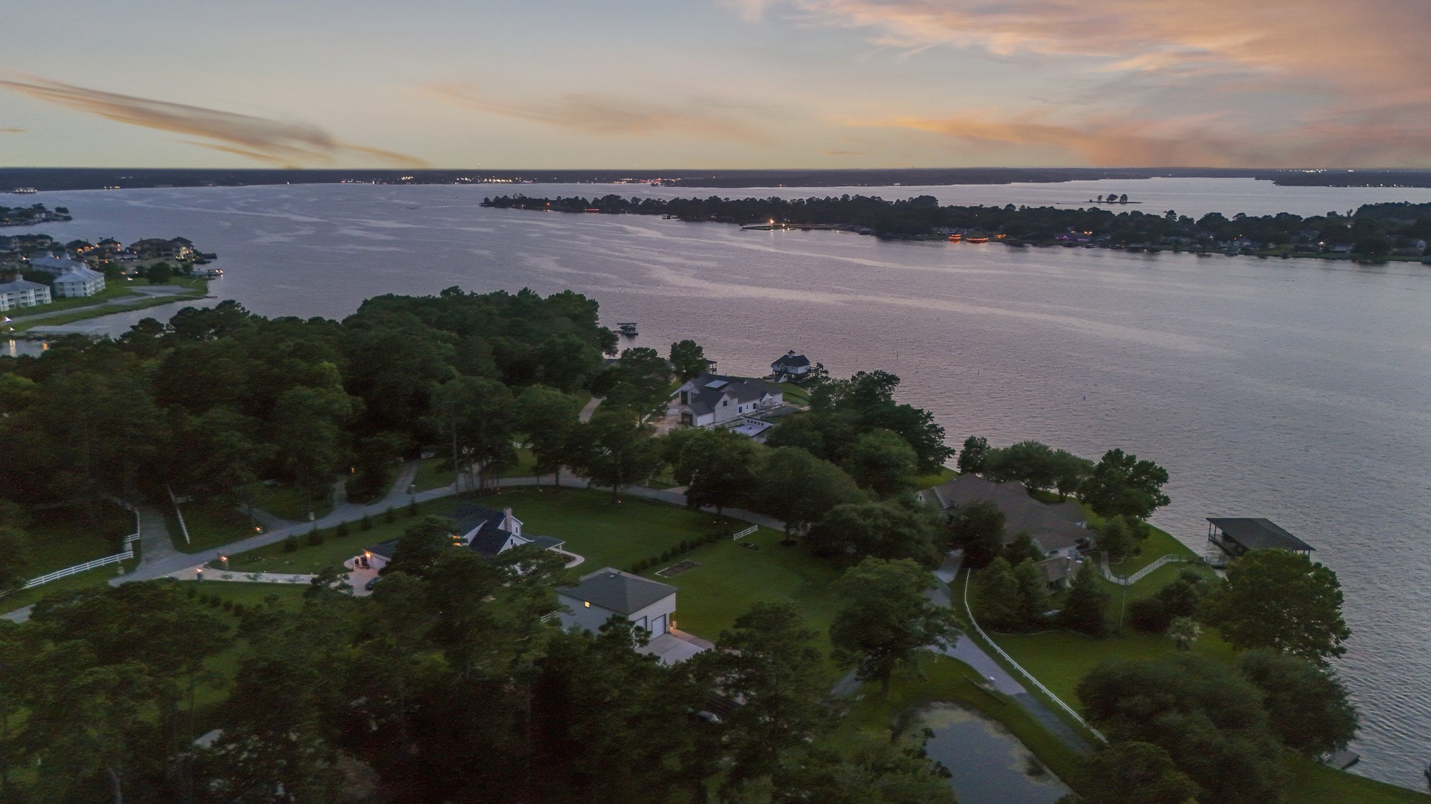 9239 Lake Conroe Drive Property Photo 34