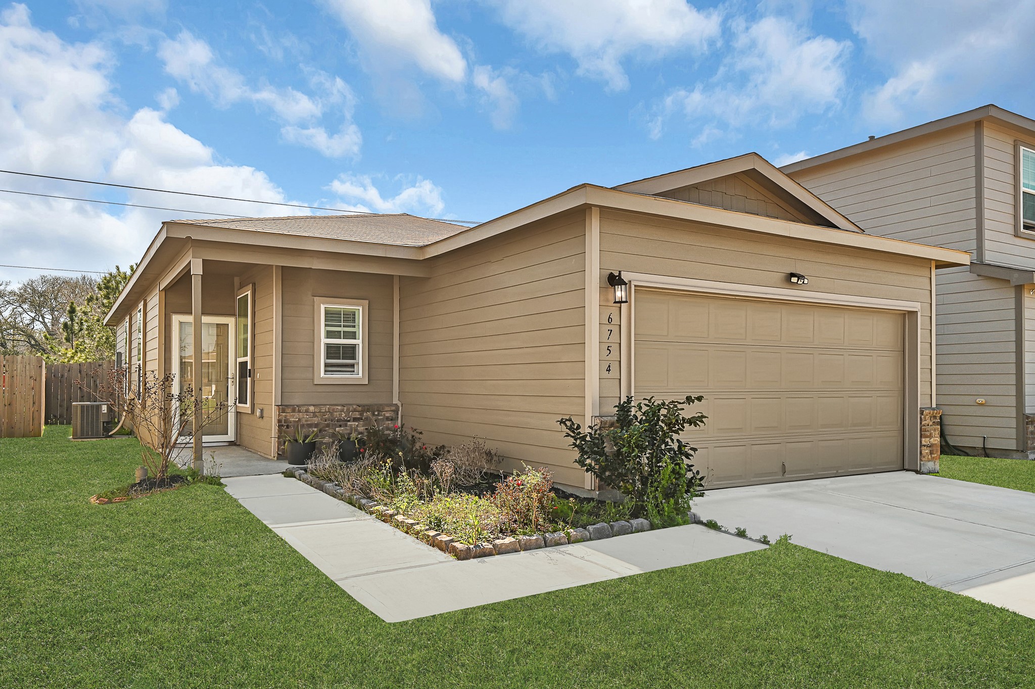 6754 Hobby Wind Ridge Drive Property Photo
