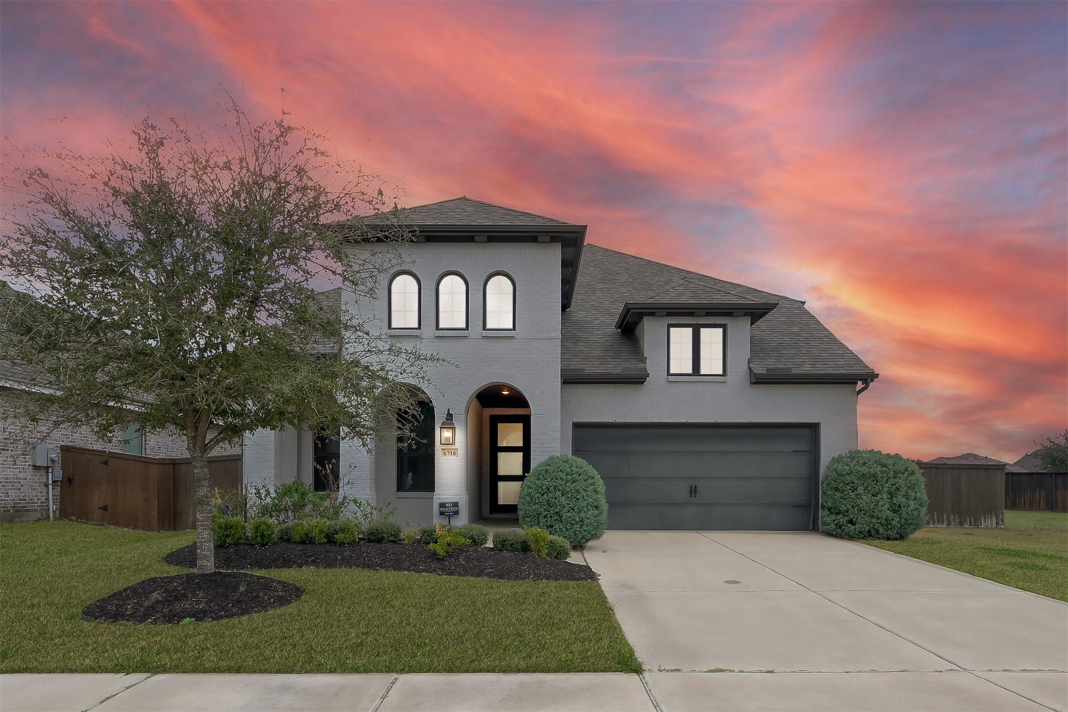 6718 Waxbill Road Property Photo 1