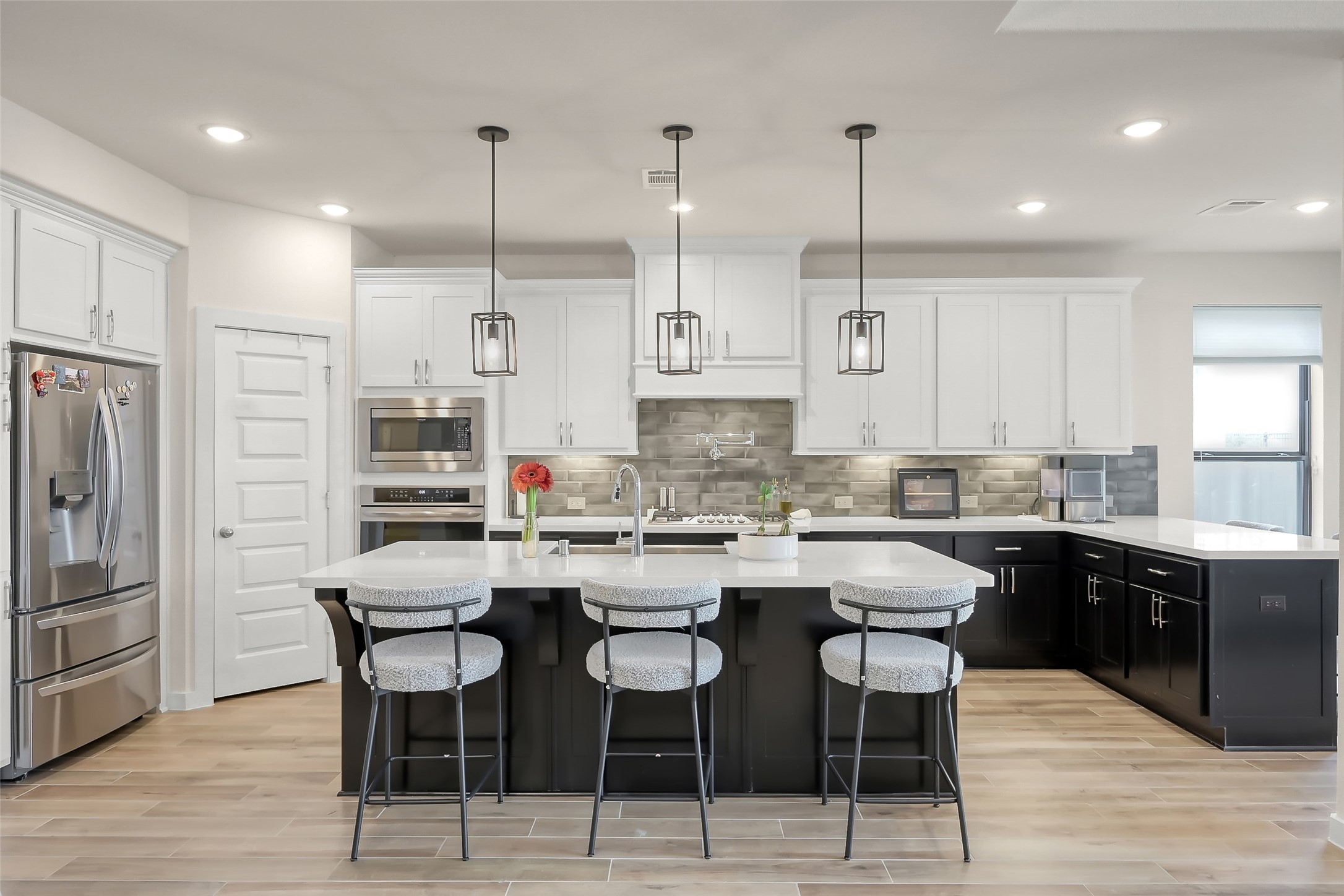 6718 Waxbill Road Property Photo 10