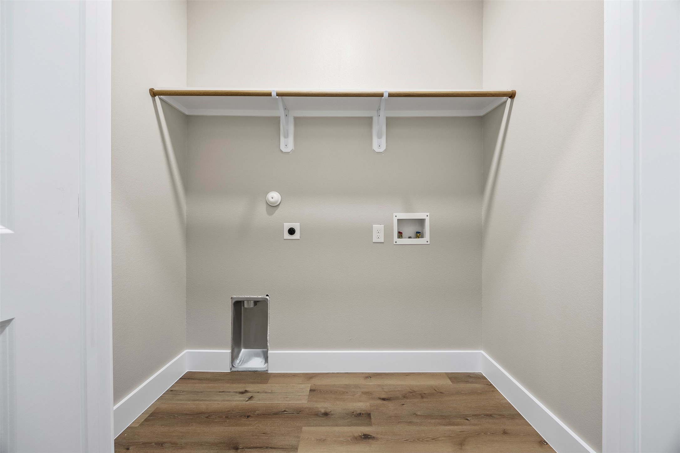 5949 Collingsworth Street Property Photo 26