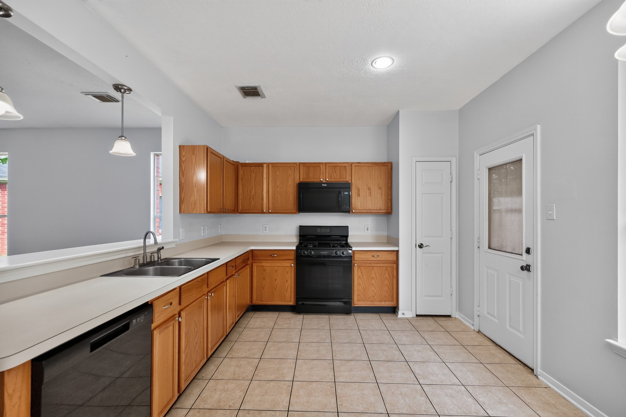 22014 Holly Branch Drive Property Photo 13
