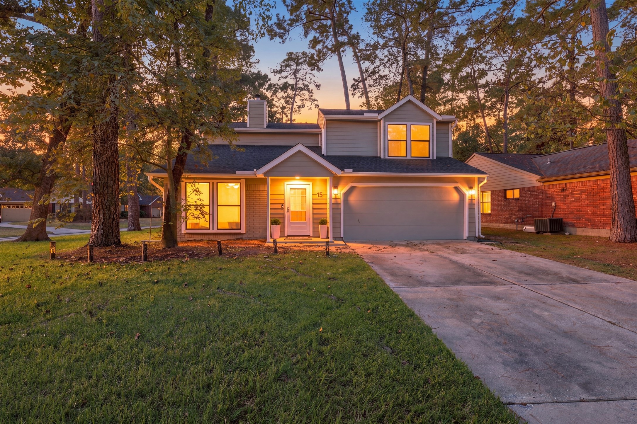 15 Cricket Hollow Place Property Photo 1
