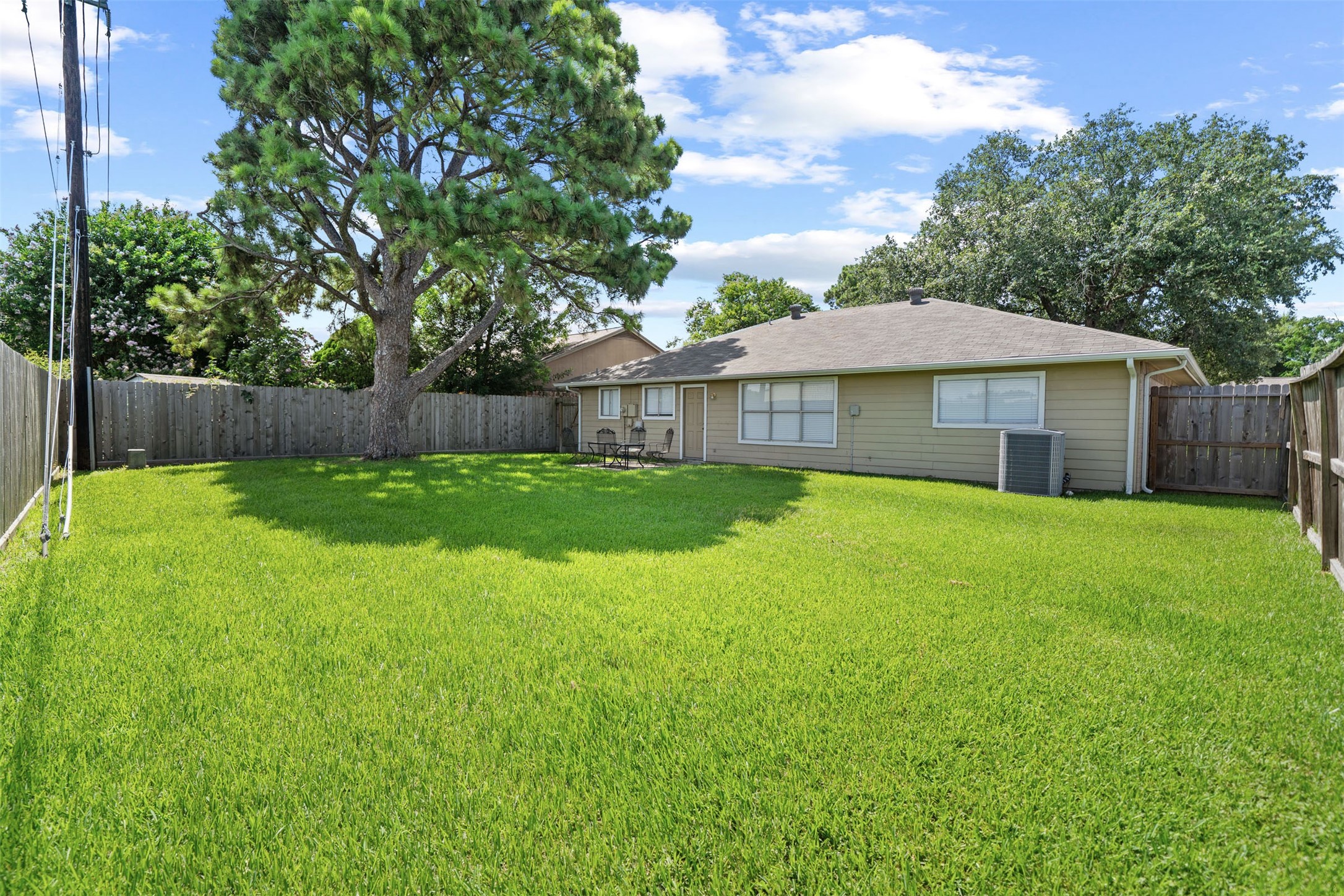 9906 Rocky Hollow Road Property Photo 17
