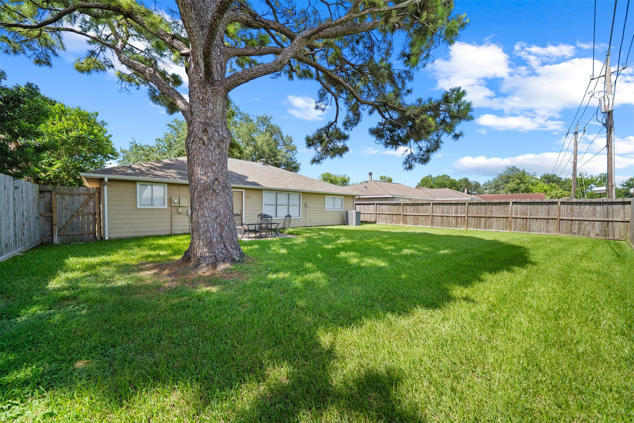 9906 Rocky Hollow Road Property Photo 18