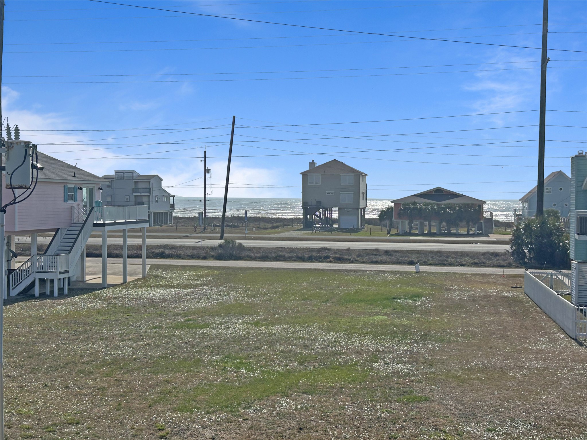 22813 Buena Street Property Photo 2